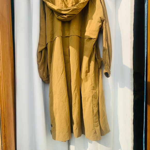 ‼️SOLD‼️Zara trenchcoat - Picture 3 of 4